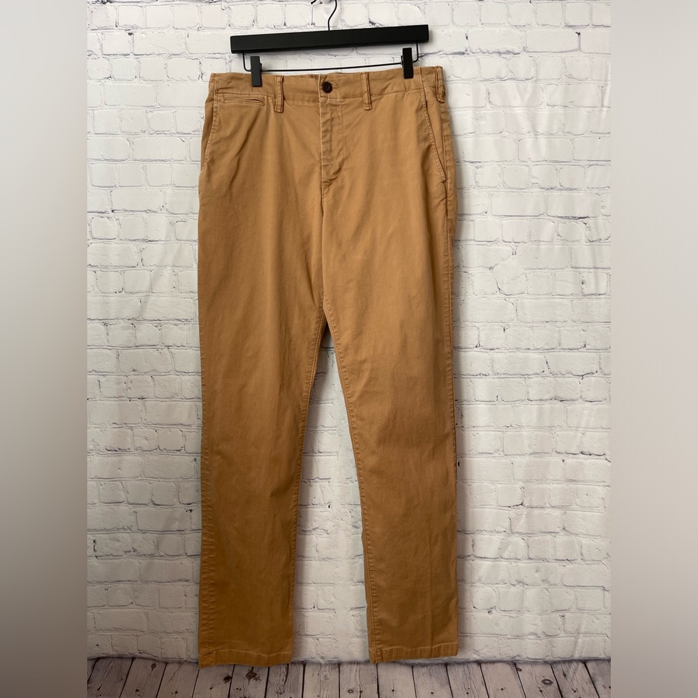 COPY - American Eagle Next Level Flex  size 34x36 dark khakis